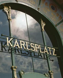 Karsplatz Café, erbaut 1899